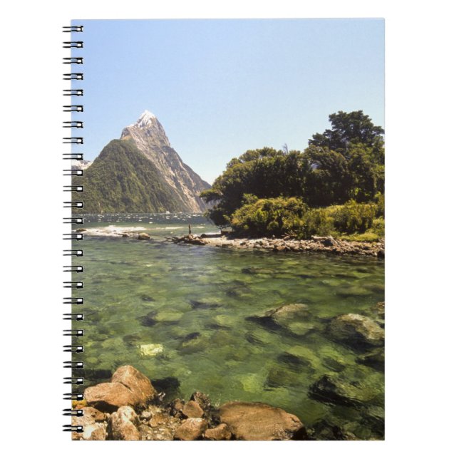 Carnet Nouvelle-Zélande, Mitre Peak, & fleuve Bowen entra (Devant)
