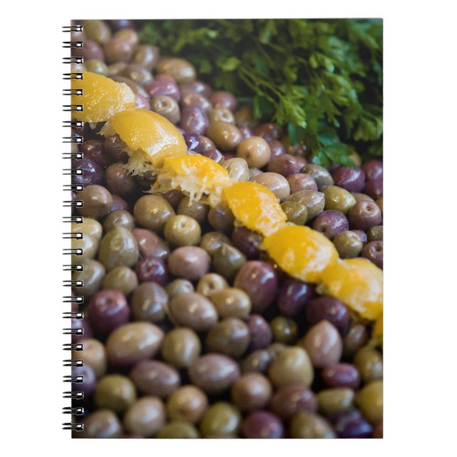 Carnet Olives exposées au marché (Devant)