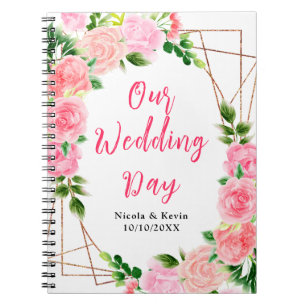 Carnet Organisateur de mariage aux roses roses avec feuil