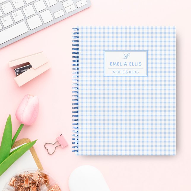 Carnet Pale Blue Gingham Grandmillennial Monogramme Nom (Créateur téléchargé)