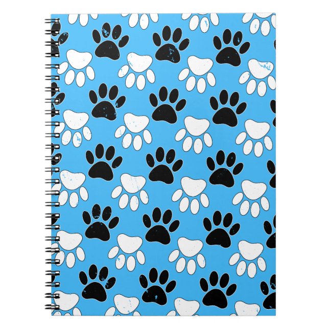 Carnet Paniers Noirs Et Blancs Perdus Sur Arrière - plan  (Devant)