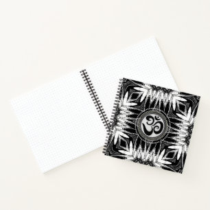 Carnet Panneau Batik Om noir et blanc Mandala Nouvel Âge