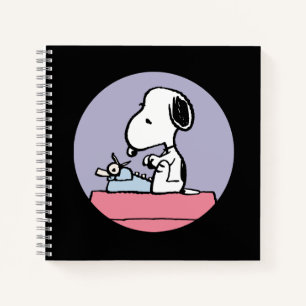 Carnet Peanuts Snoopy à la machine à écrire