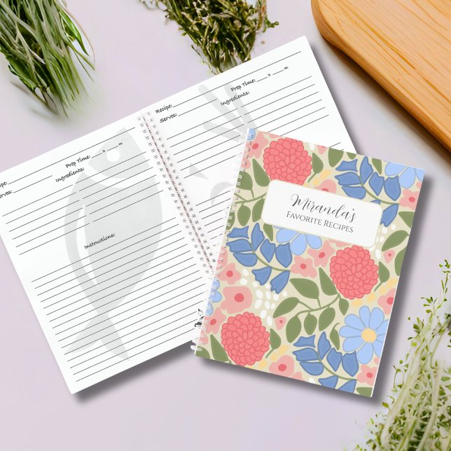 Carnet Personalized Floral Favorite Recipe Notebook (Personalized Floral Favorite Recipe Notebook)