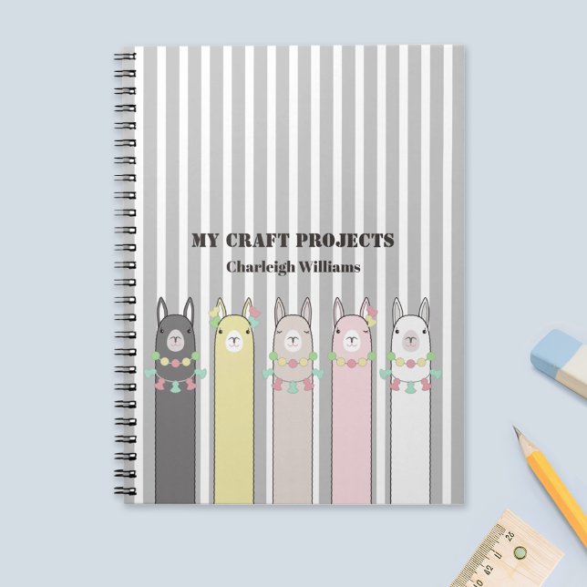 Carnet personnalisé avec de mignonnes lamas coloré (Créateur téléchargé)