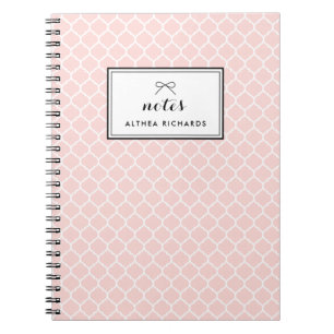 Carnet personnalisé Motif de Quatrefoil rose