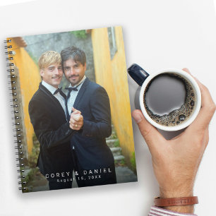 Carnet Photo commémorative de mariage gay avec deux marié