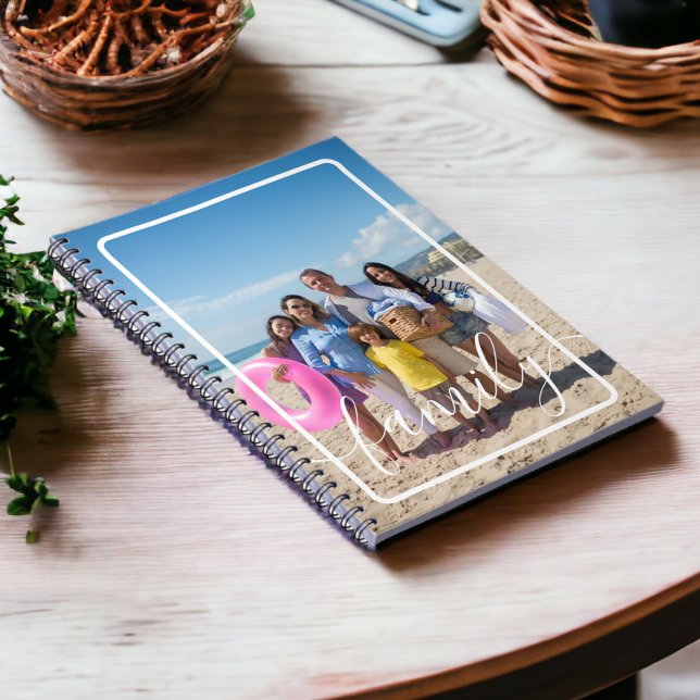 Carnet Photo de famille personnalisée (Family Photo Personalized Custom Notebooks from Ricaso. Add your own photograph)