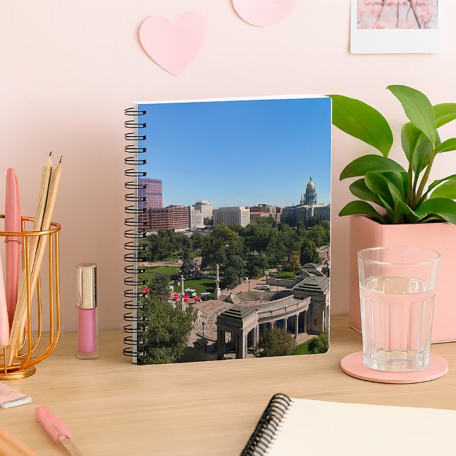 Carnet Photo du bâtiment du Capitole de Denver dans le pa (A notebook featuring a photograph of downtown Denver.)