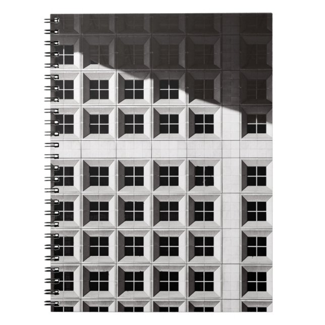 CARNET PHOTOGRAPHIE ARCHITECTURALE DU BÂTIMENT BLANC (Devant)