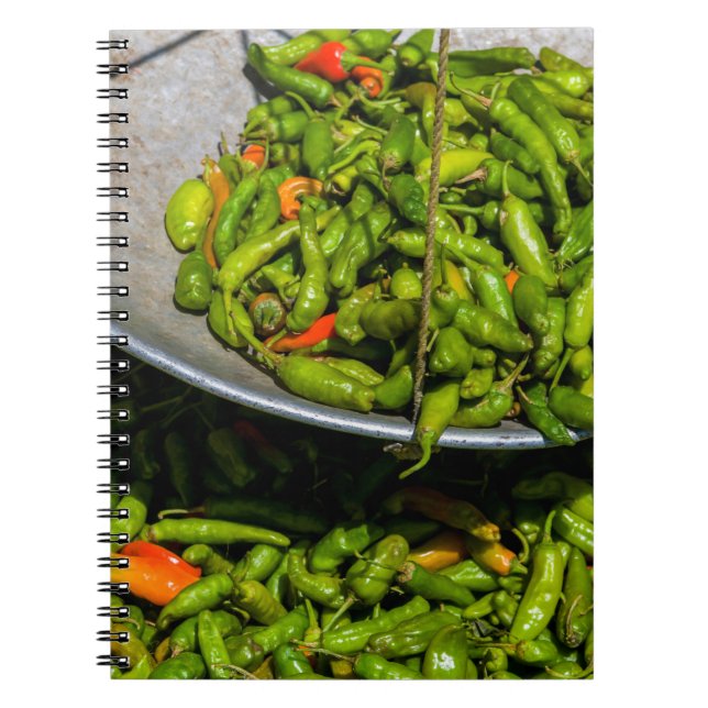 Carnet Piments à vendre sur le marché (Devant)