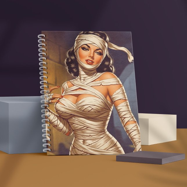 Carnet Pin-up de momie vintage (Créateur téléchargé)