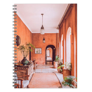CARNET PLANTERS AVEC PLANTE PRÈS DE LA ZONE CAOUTCHOUC À