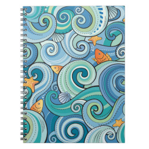 Carnet Poissons parmi le motif de vagues
