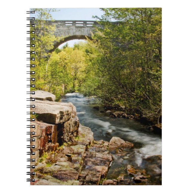 Carnet Pont au-dessus de rivière (Devant)
