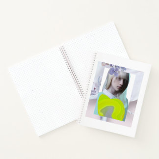 Carnet Portrait jeune fille pastel fluo collage numérique