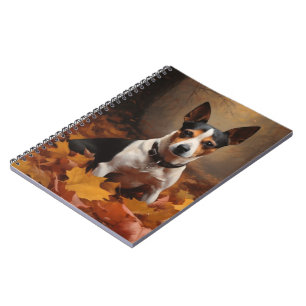 Carnet Rat Terrier dans les feuilles d'automne tombées in