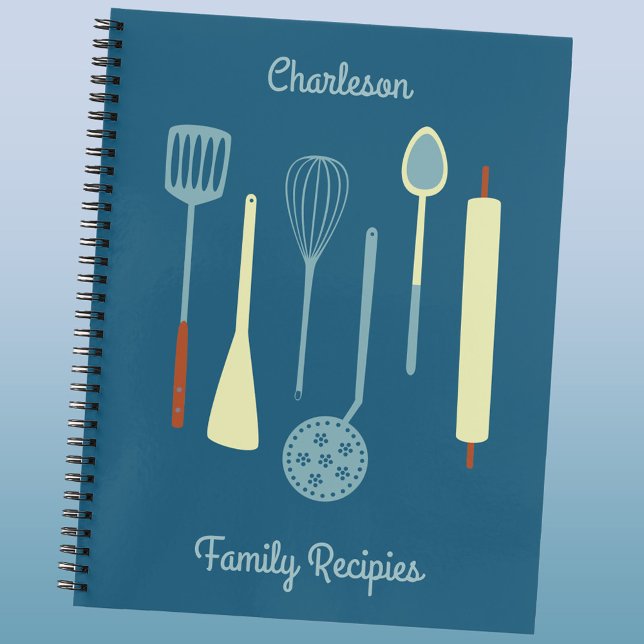 Carnet Recette Retro Famille Cuisine personnalisée (Personalized vintage retro kitchen recipe book with choice of hard or soft cover)
