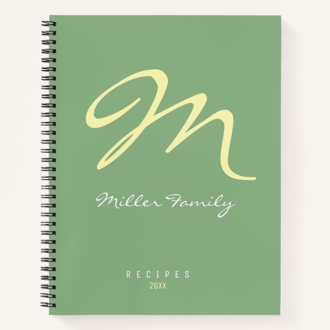Carnet Recettes familiales Monogrammé vert sauge (Devant)