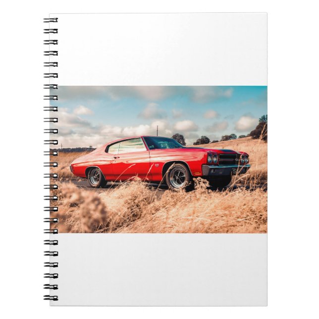 Carnet Red Muscle Car in grass. (Devant)