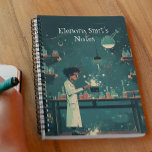 Carnet Retour À L'École I Sciences 11<br><div class="desc">Découvrez notre charmant Carnet Spiral avec des illustrations scientifiques et un nom de couverture personnalisé ! Ajoutez une touche de personnalité à vos notes et croquis avec ce carnet agréable et durable. Parfait pour les étudiants,  les enseignants ou toute personne qui aime les conceptions scientifiques.</div>