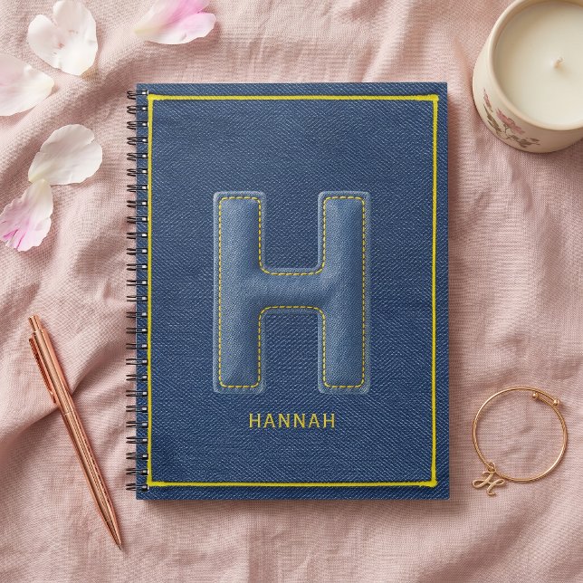 Carnet Retro Bleu Denim Jaune Broderie Monogramme Lettre  (Créateur téléchargé)