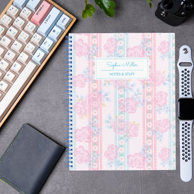 Carnet Rose Clair Bleu Floral Coquette Nom Personnalisé (Créateur téléchargé)