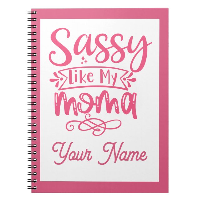 Carnet Rose "Maman Sassy" personnalisé  (Devant)