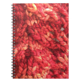 Carnet rouge de tricot