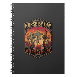 Carnet sorcière de jour de nuit d'infirmière croise les m