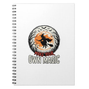 Carnet Sorcière d'Halloween possède un design de maillot