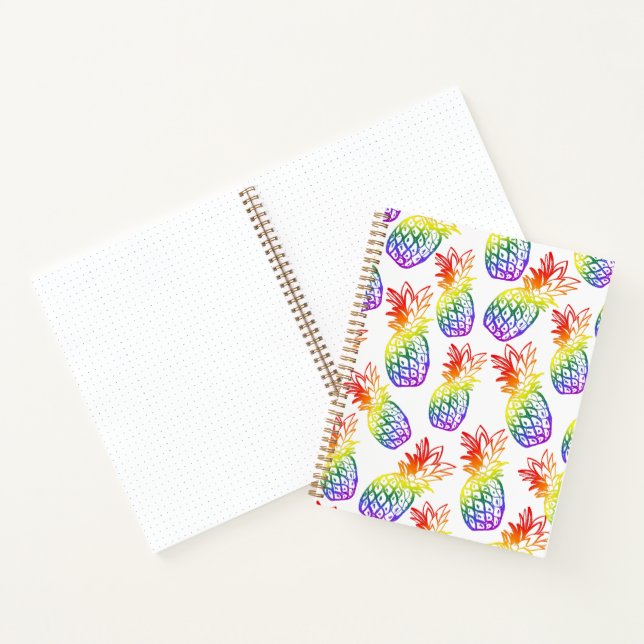 Carnet spiral avec ananas arc-en-ciel (Intérieur)