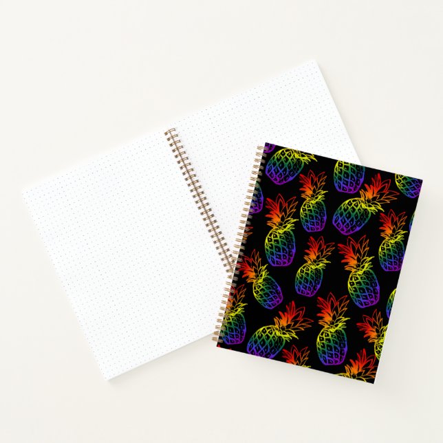 Carnet spiral avec ananas arc-en-ciel (Intérieur)