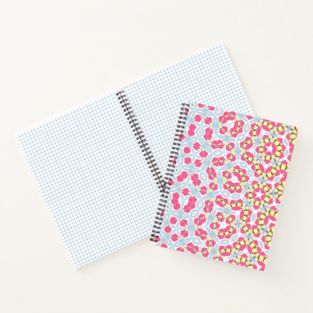 Carnet spiral coloré à motifs floraux (Intérieur)