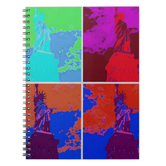 Carnet Statue de style pop art de la liberté