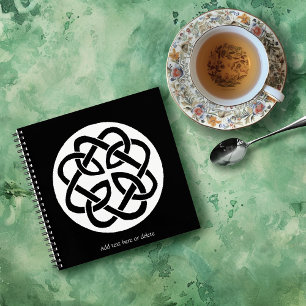 Carnet Symbole de cercle en entrelacs celtique noir et bl