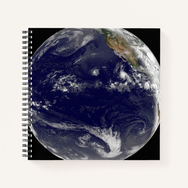 Carnet Terre Avec Trois Cyclones Tropicaux Dans Le Pacifi (Devant)