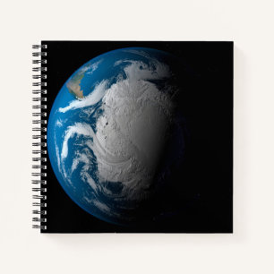 Carnet Terre Pleine Montrant Des Nuages Simulés Sur L'Ant
