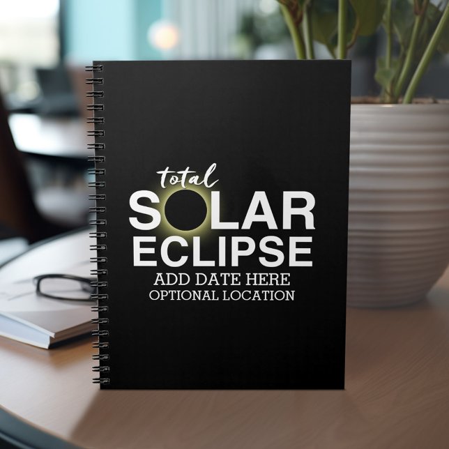 Carnet Total Solaire Eclipse - 2024 ou date personnalisée (Personalized notebook with Solar Eclipse Design)