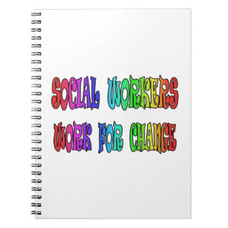 Carnet Travail d'assistants sociaux pour le changement