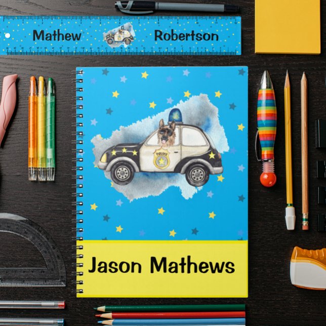 Carnet Un mignon chien de police en voiture (Créateur téléchargé)