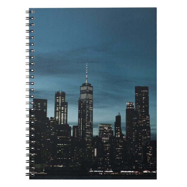 CARNET VILLE D'URBAN PENDANT LA NUIT (Devant)