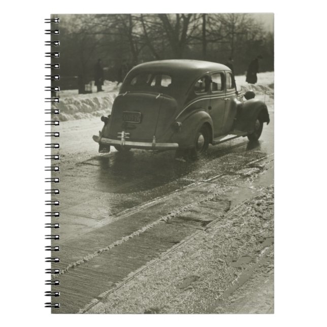 Carnet Voiture sur la route (Devant)