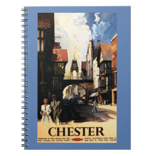 Carnet Vue de rue avec le rail d'horloge de couples et de