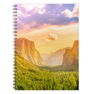 Carnet Vue de tunnel de parc national de Yosemite