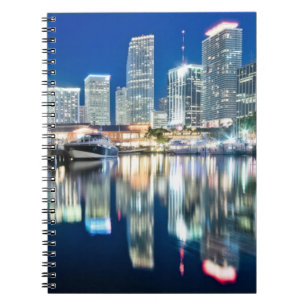 Carnet Vue d'horizon avec la réflexion dans l'eau, Miami