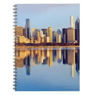 Carnet Vue d'horizon de Chicago avec la réflexion