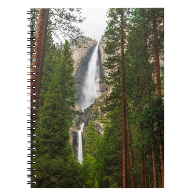 Carnet Yosemite Falls à travers la forêt (Devant)