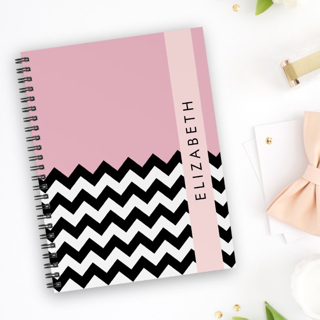 Carnet Zigzag noir et blanc, Chevron, rose, Votre nom (Créateur téléchargé)