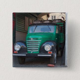Carré 5 Cm Vieux camion avec bière - badge